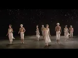 Imagem de jiri kylian black and white modern dance ballet